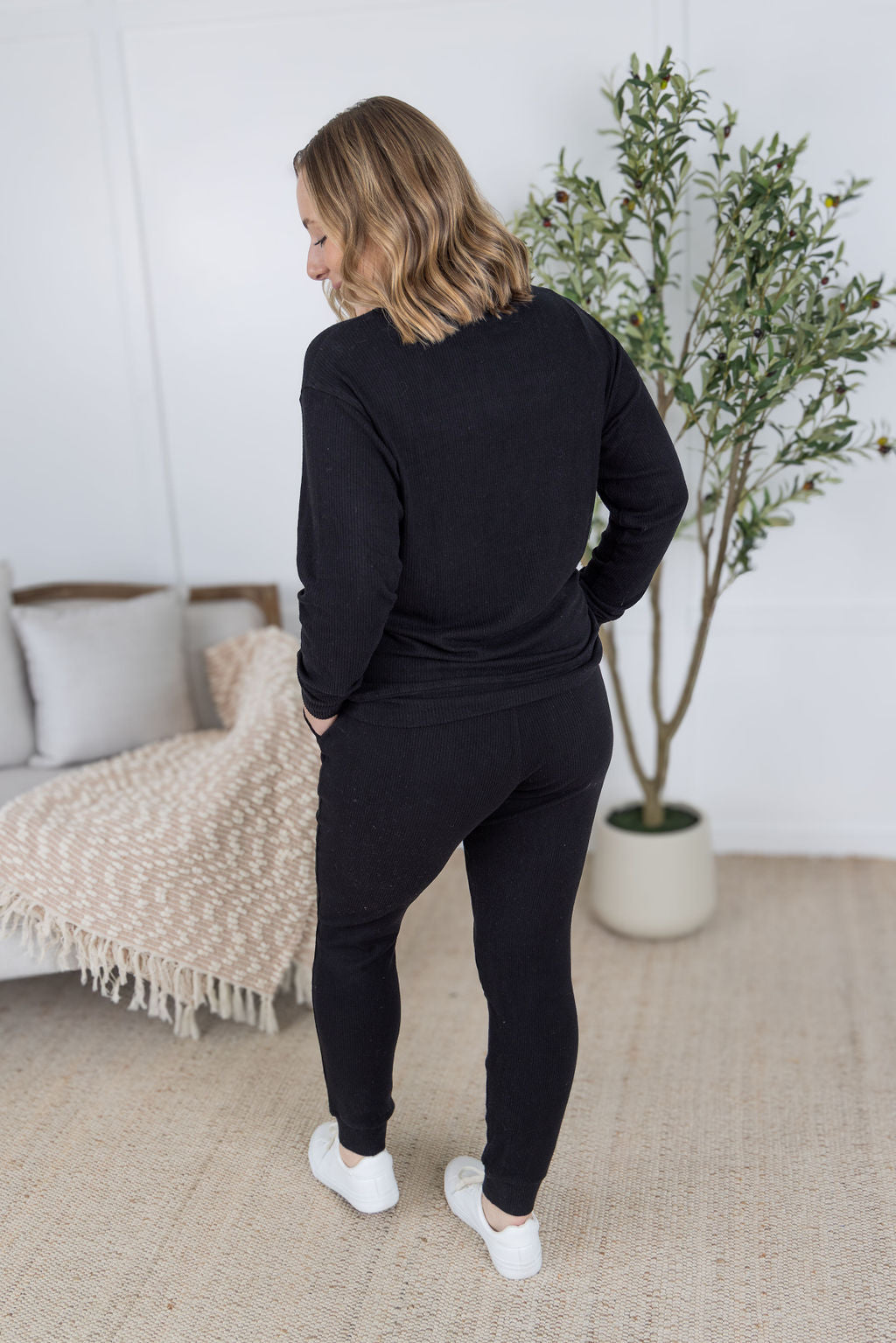 unique-id-5df502ce-9294-4847-bc96-288bf1aaf095