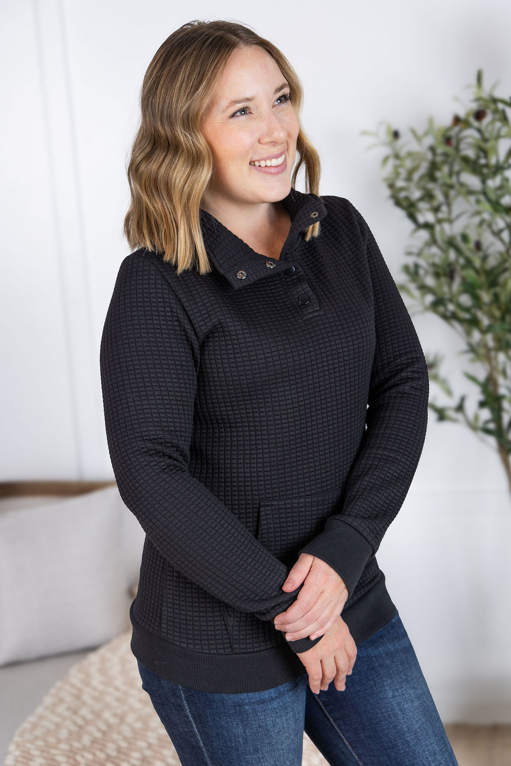 unique-id-e8f169ab-2c18-4bad-940c-aec2da775c1c