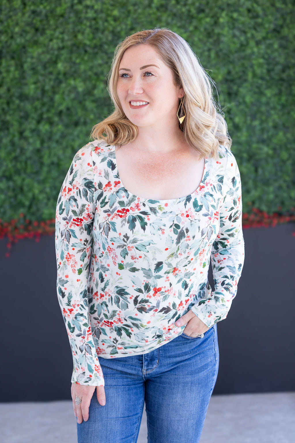 unique-id-44817031-9544-45c2-b37e-c91f5a281487