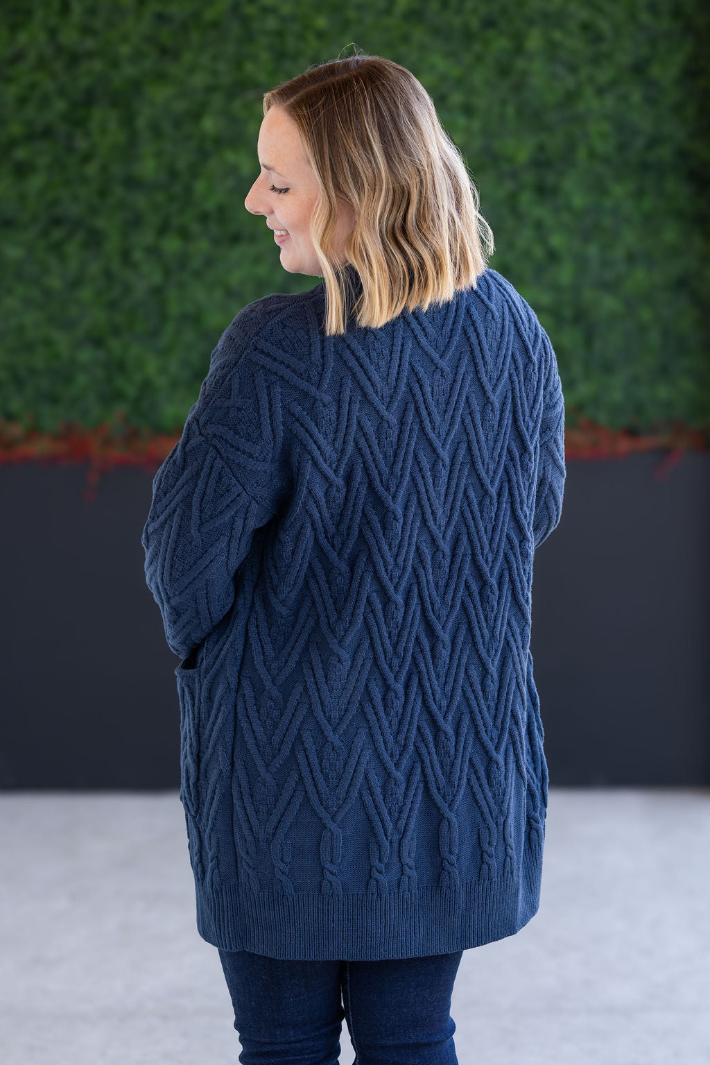 unique-id-93977b11-6475-41f8-8002-81d228d5d427