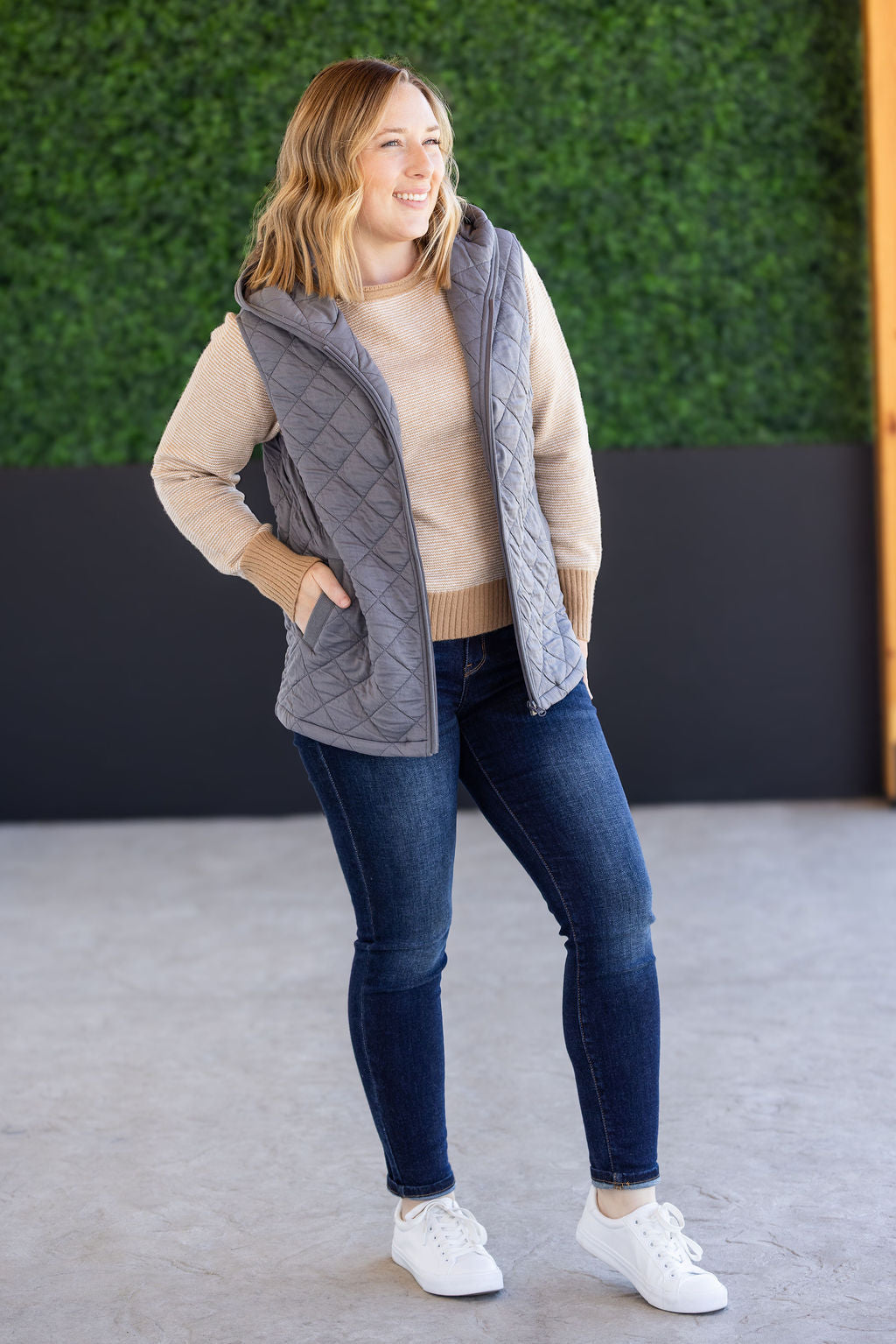 unique-id-a82c7f9f-5dd4-4127-9a18-babf5fcd7c7a