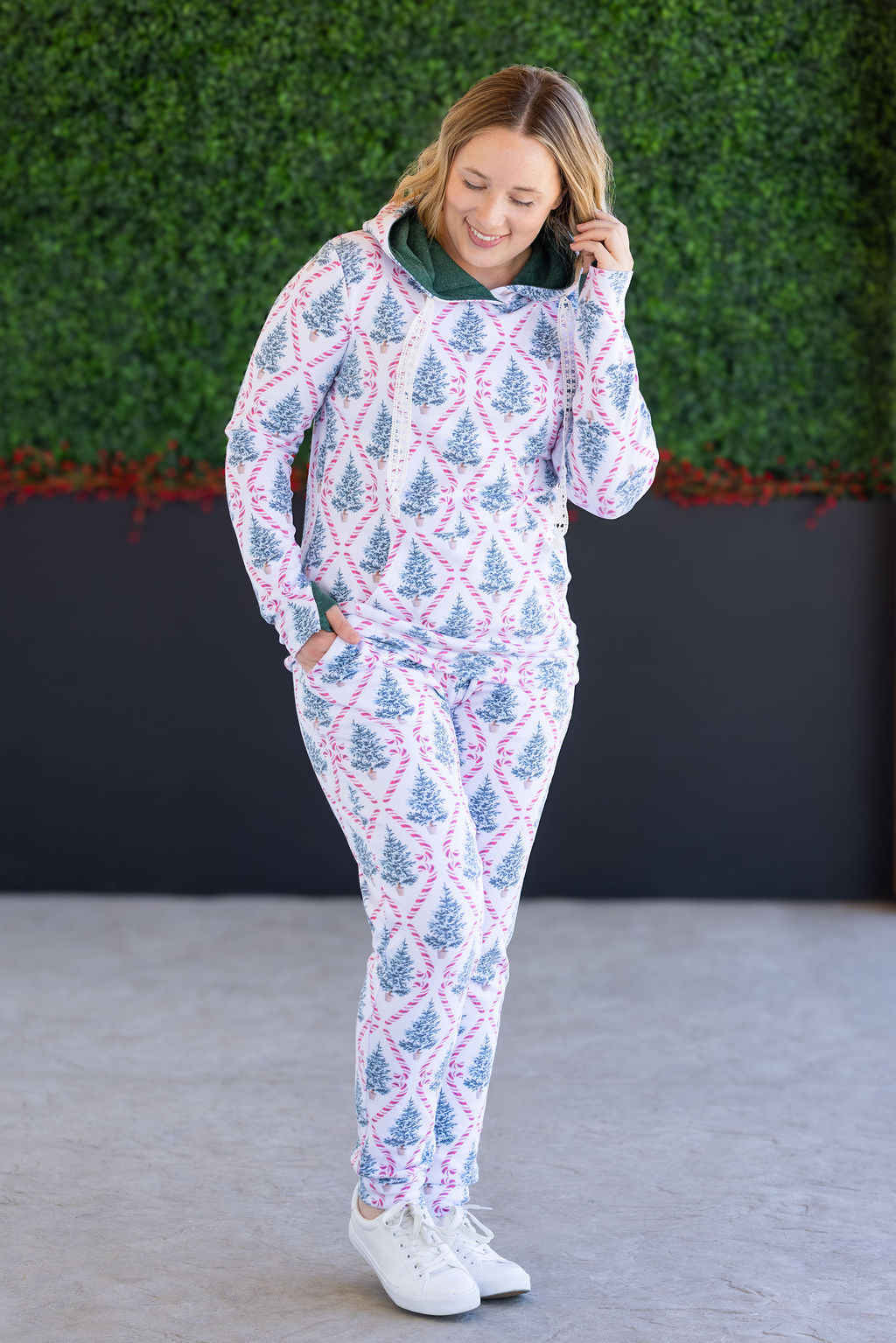 unique-id-9ec8675b-c3b0-4b6e-8ddd-2f83bd984bae